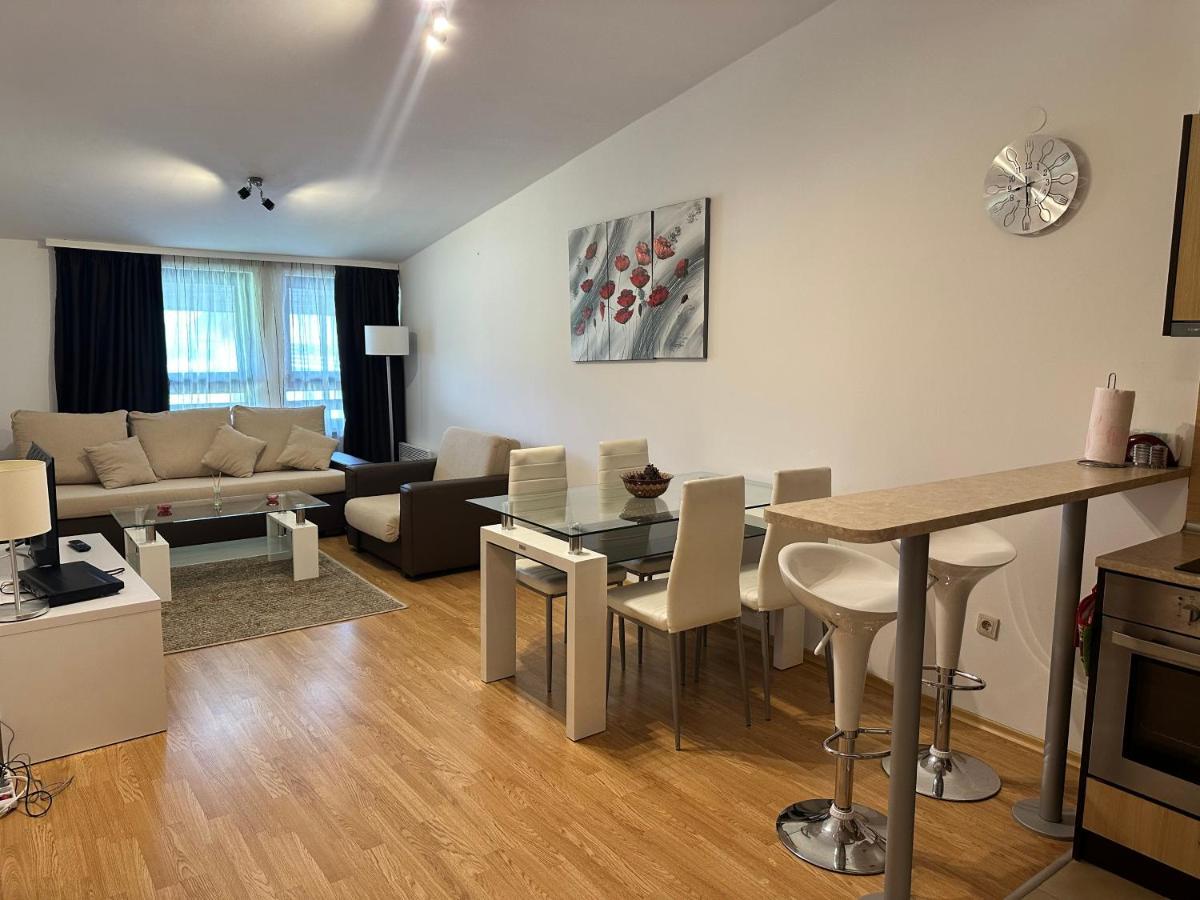 Aspen Luxury Apartamnet Ράζλογκ Εξωτερικό φωτογραφία